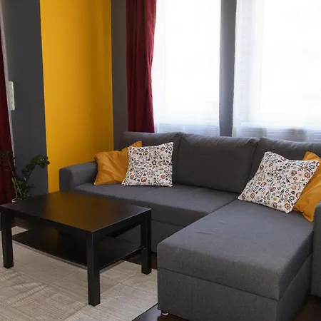Apartment Sunny - With Parking